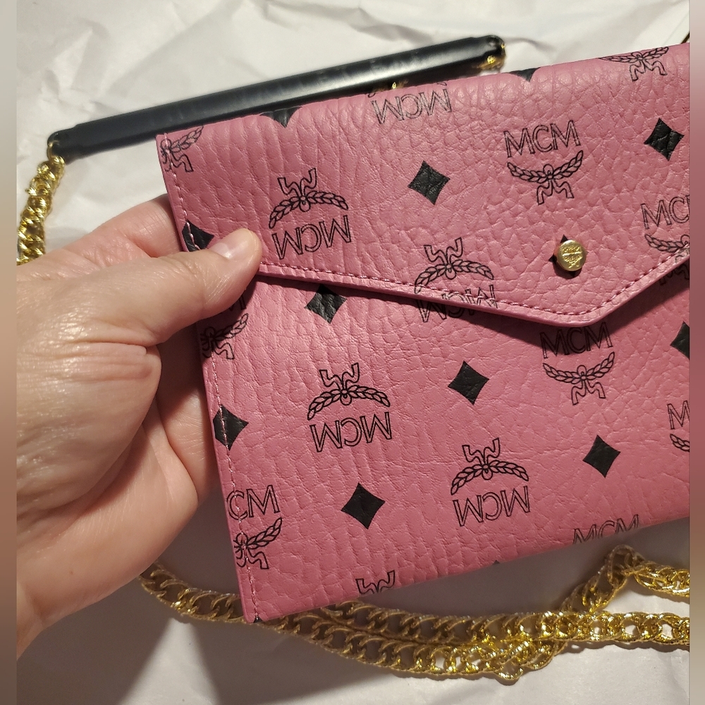 MCM Visetos Envelope Clutch, Plus Bonus Items - Picture 9 of 12